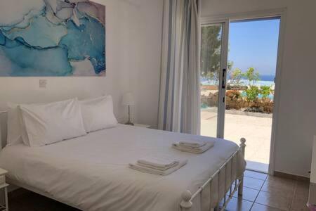 Kings Palace - Superb 2 Bed Ground Floor Apartment Paphos ภายนอก รูปภาพ